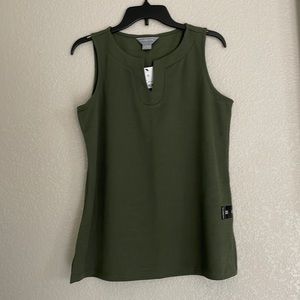 Liz Claiborne studio olive green sleeveless top